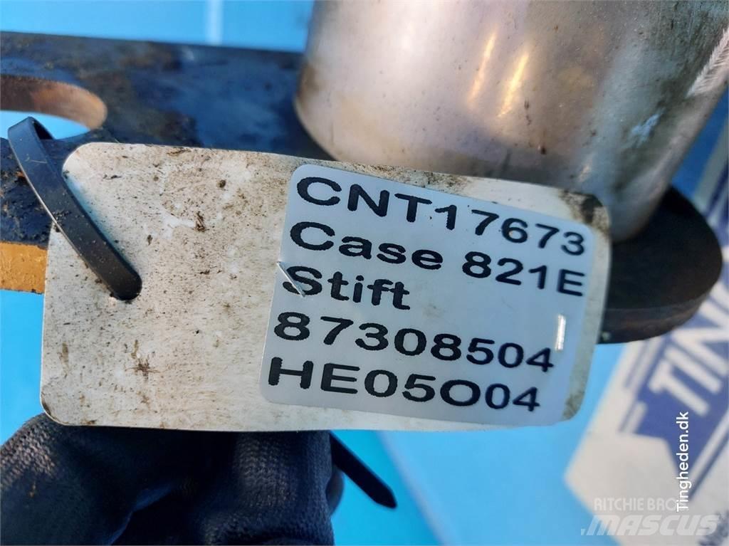 Case IH 821E Kiti naudoti statybos komponentai