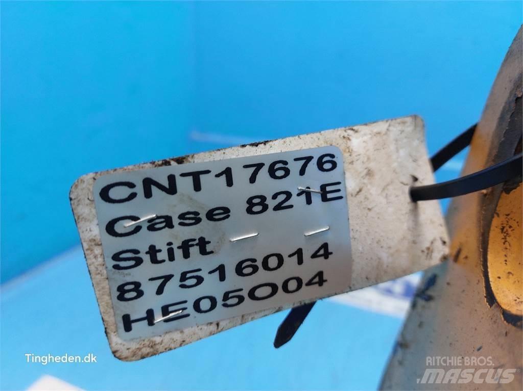 Case IH 821E Kiti naudoti statybos komponentai