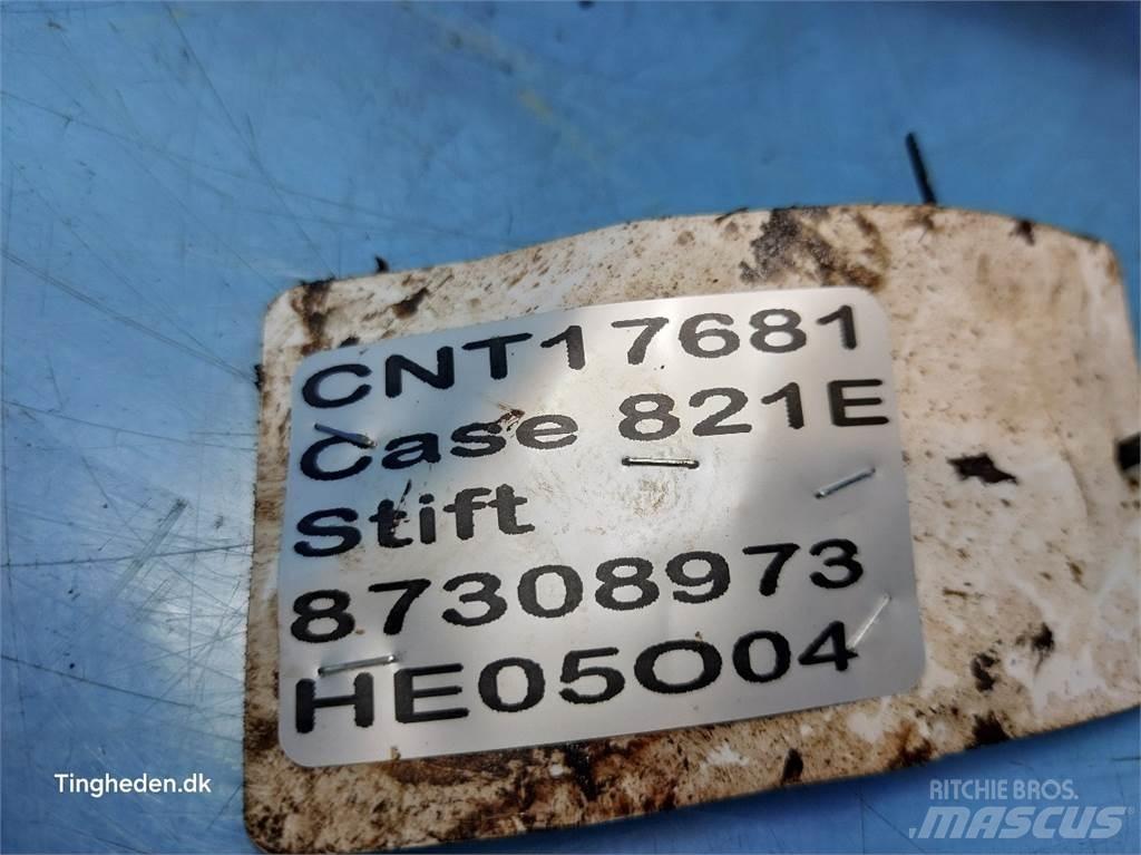 Case IH 821E Kiti naudoti statybos komponentai