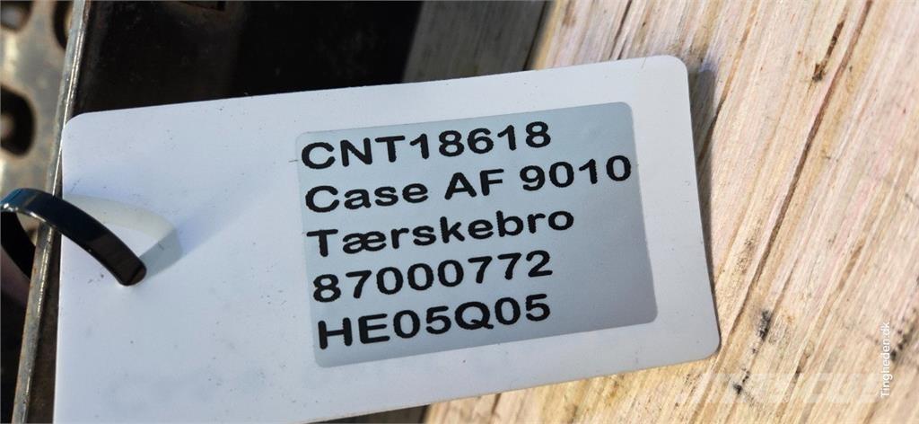 Case IH 9010 Derliaus nuėmimo kombainų priedai