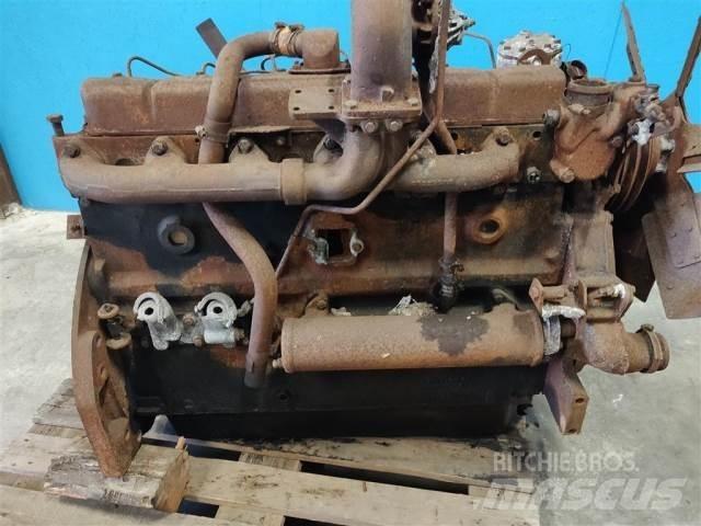 Case IH DT467 Varikliai