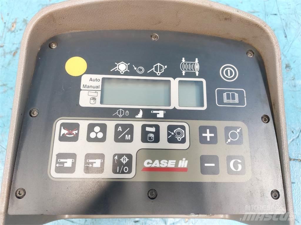 Case IH RB454 Ryšulių priekabos