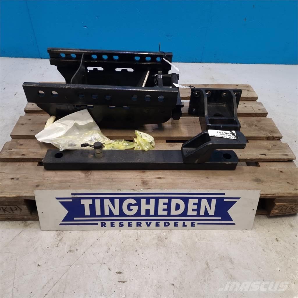 CASE Luxxum 120 Kiti naudoti traktorių priedai