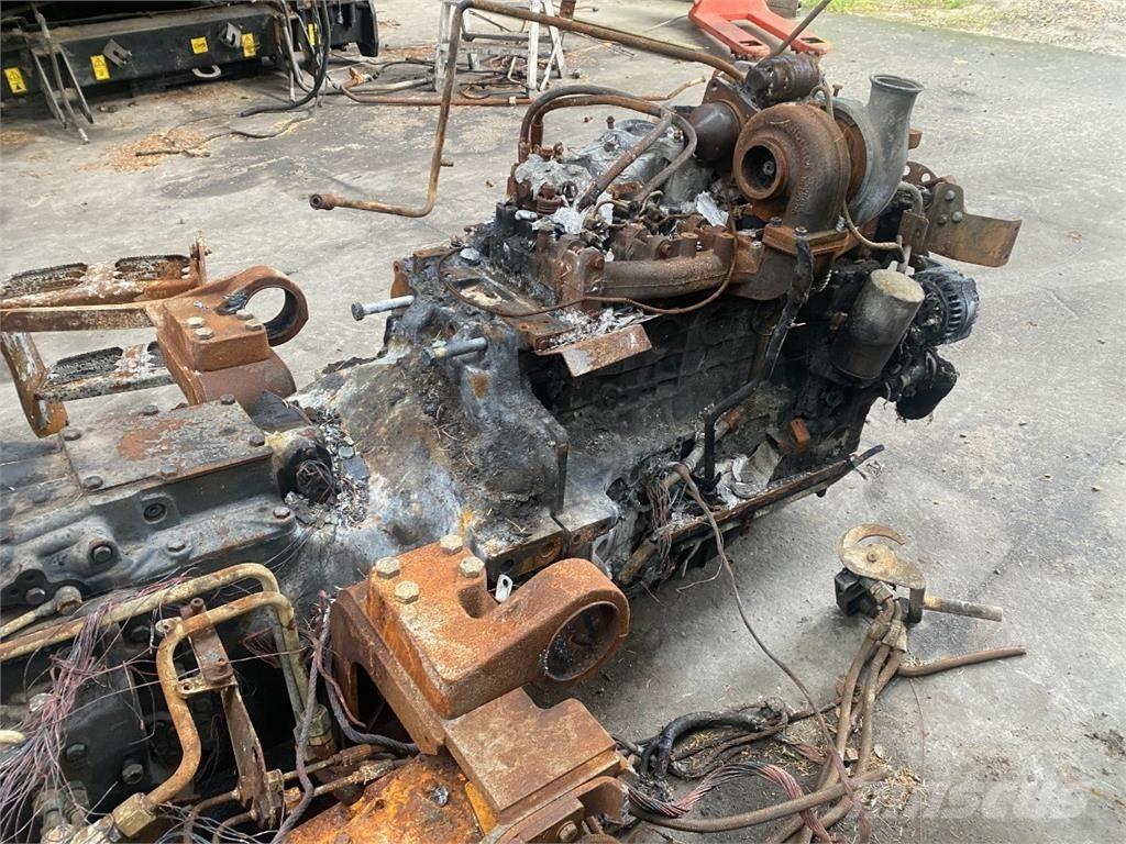 CASE Maxxum 115 Traktoriai