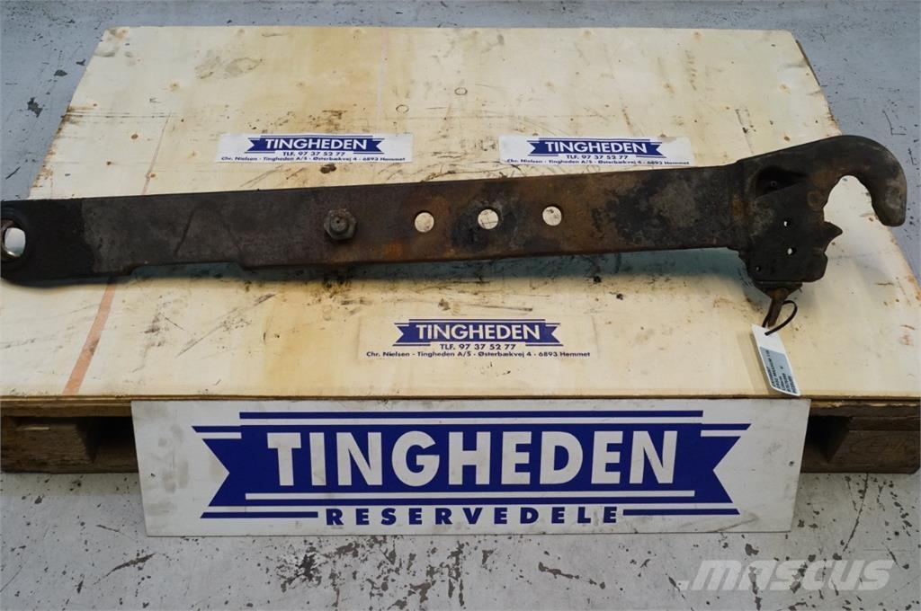 CASE Maxxum 115 Kiti naudoti traktorių priedai