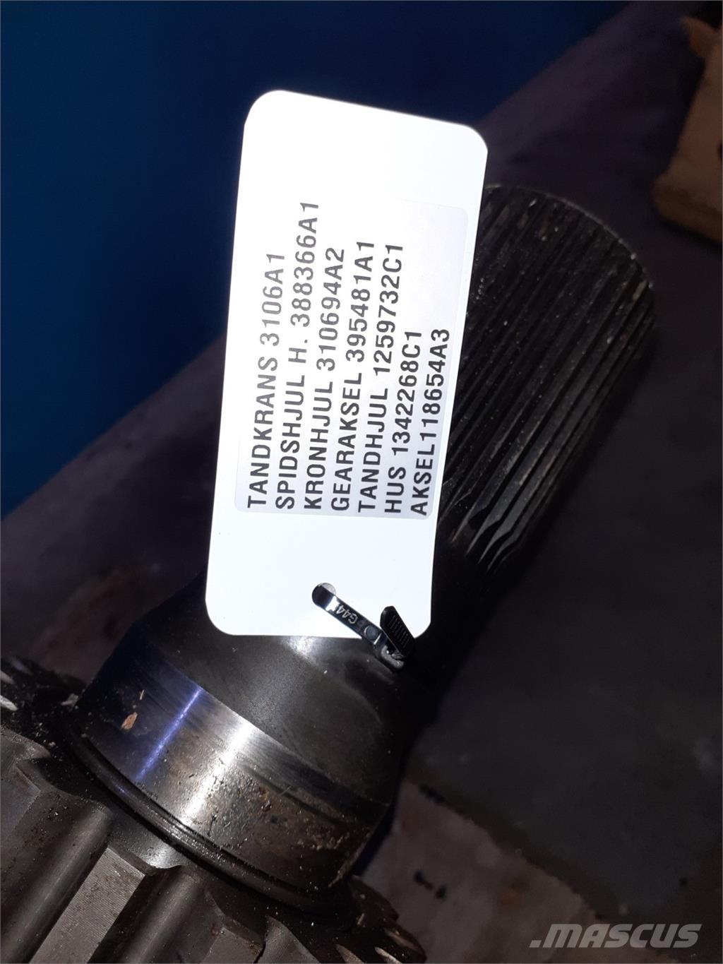 CASE MX285 Kiti naudoti traktorių priedai