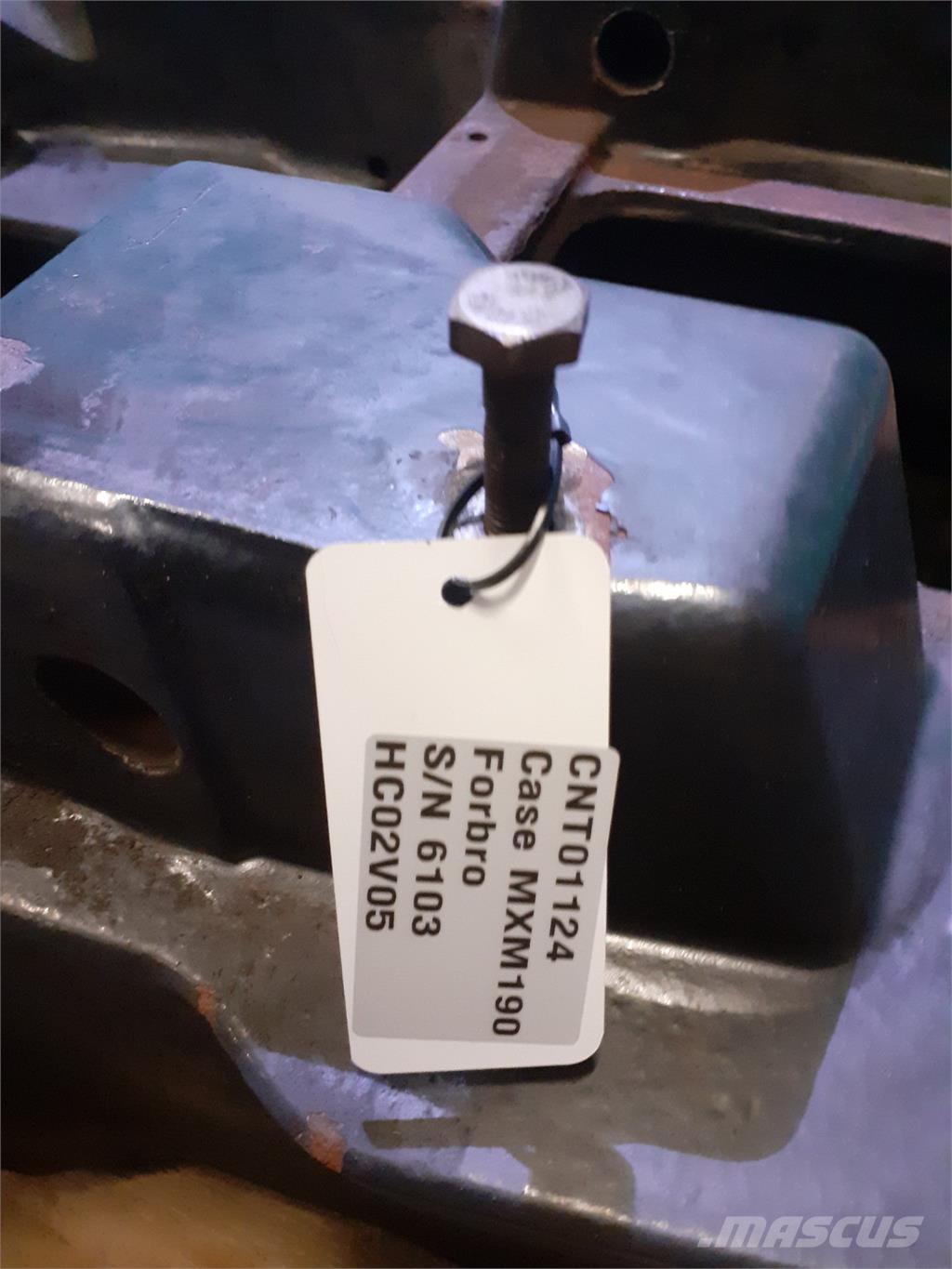 CASE MXM 190 Kiti naudoti traktorių priedai