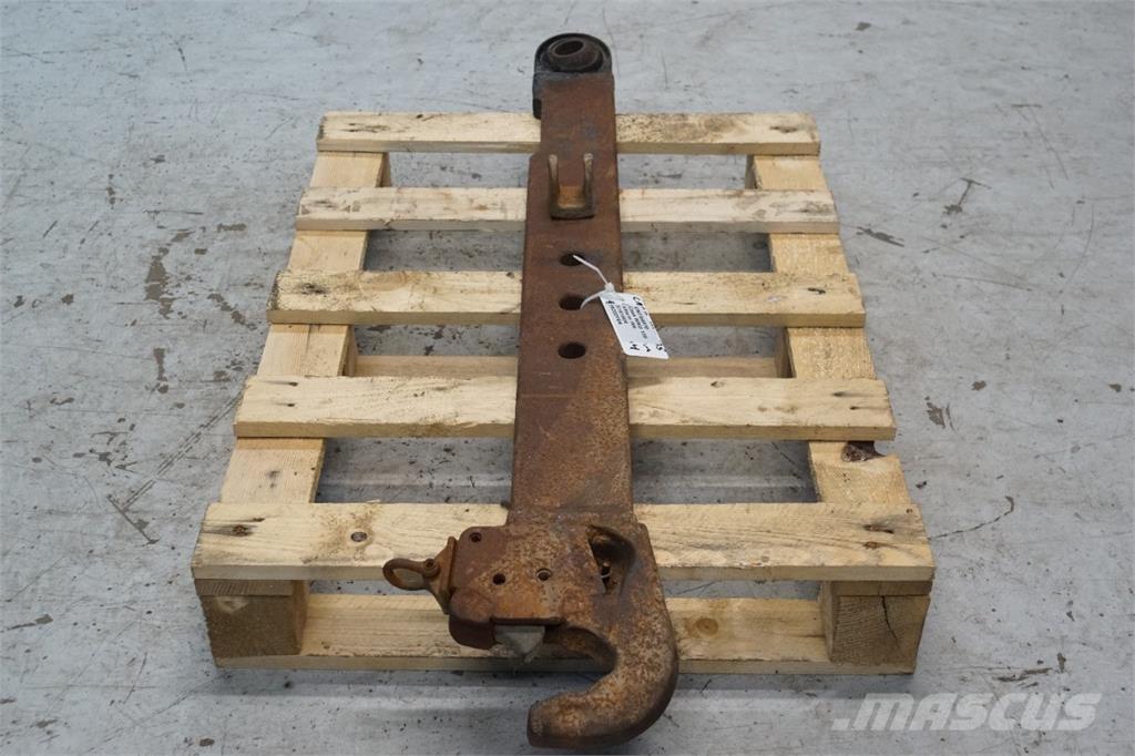 CASE MXU 135 Kiti naudoti traktorių priedai