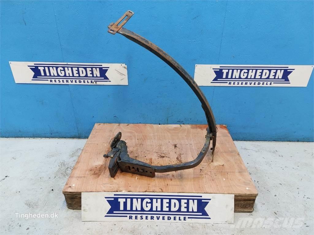 CASE Puma 185 Kiti naudoti traktorių priedai