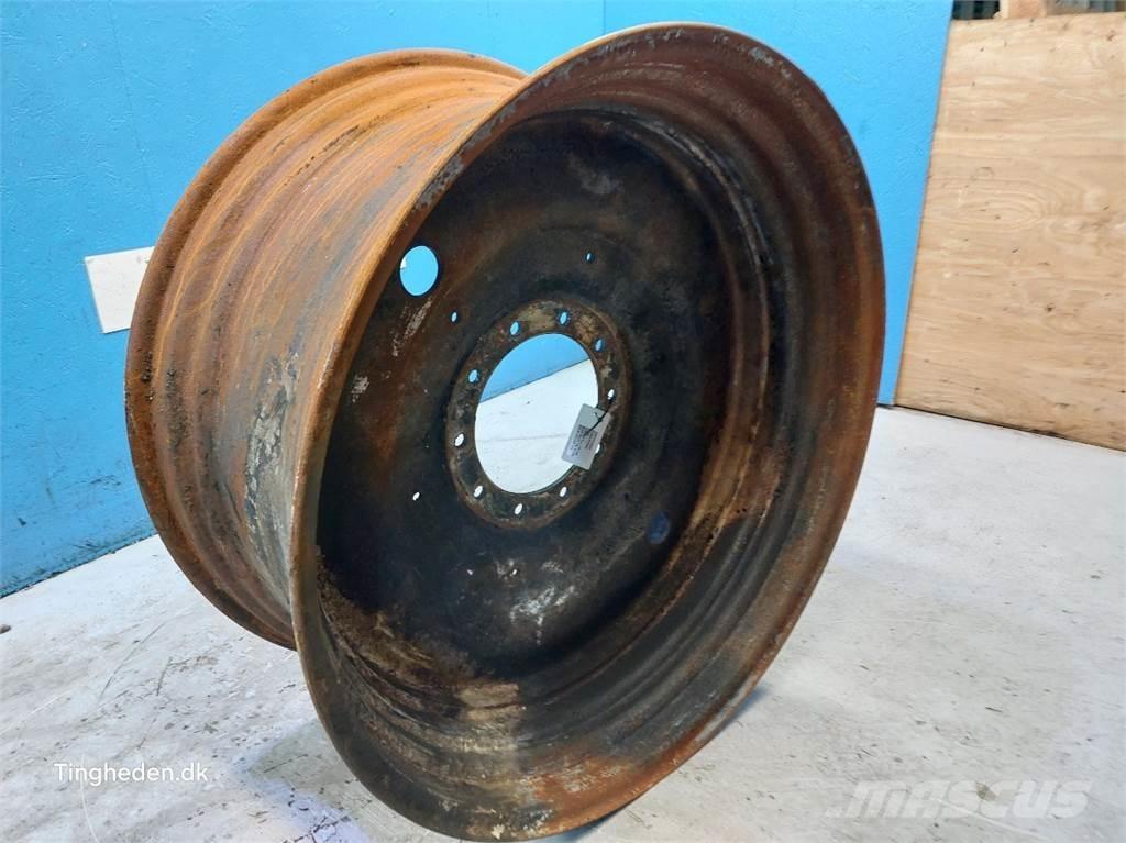 CASE R42 Padangos, ratai ir ratlankiai