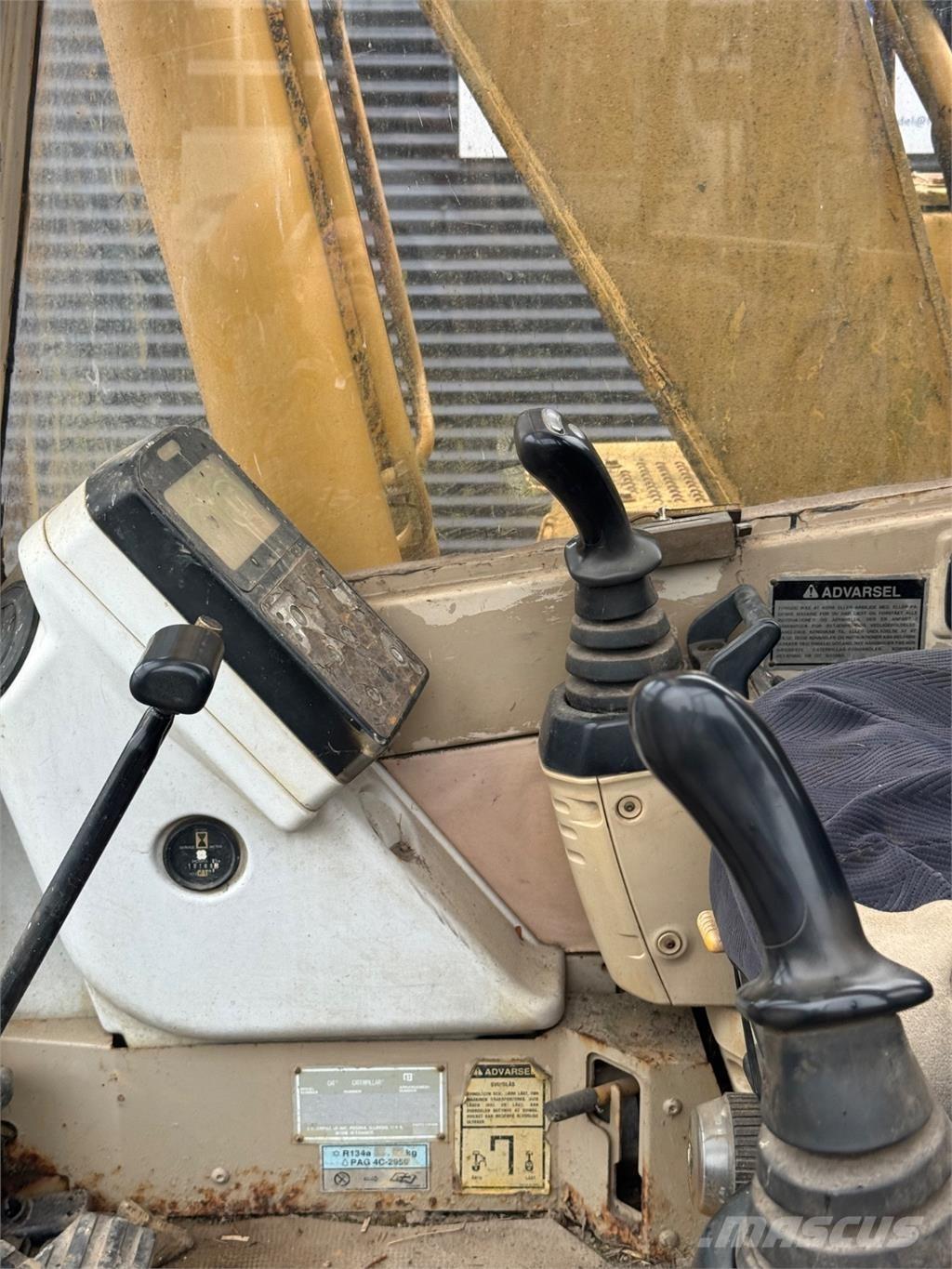CAT 312 Vikšriniai ekskavatoriai