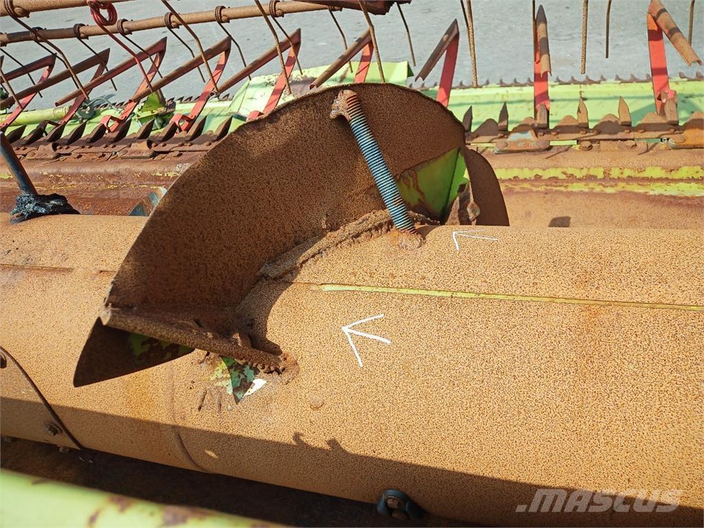 CLAAS 22 Derliaus nuėmimo kombainų priedai