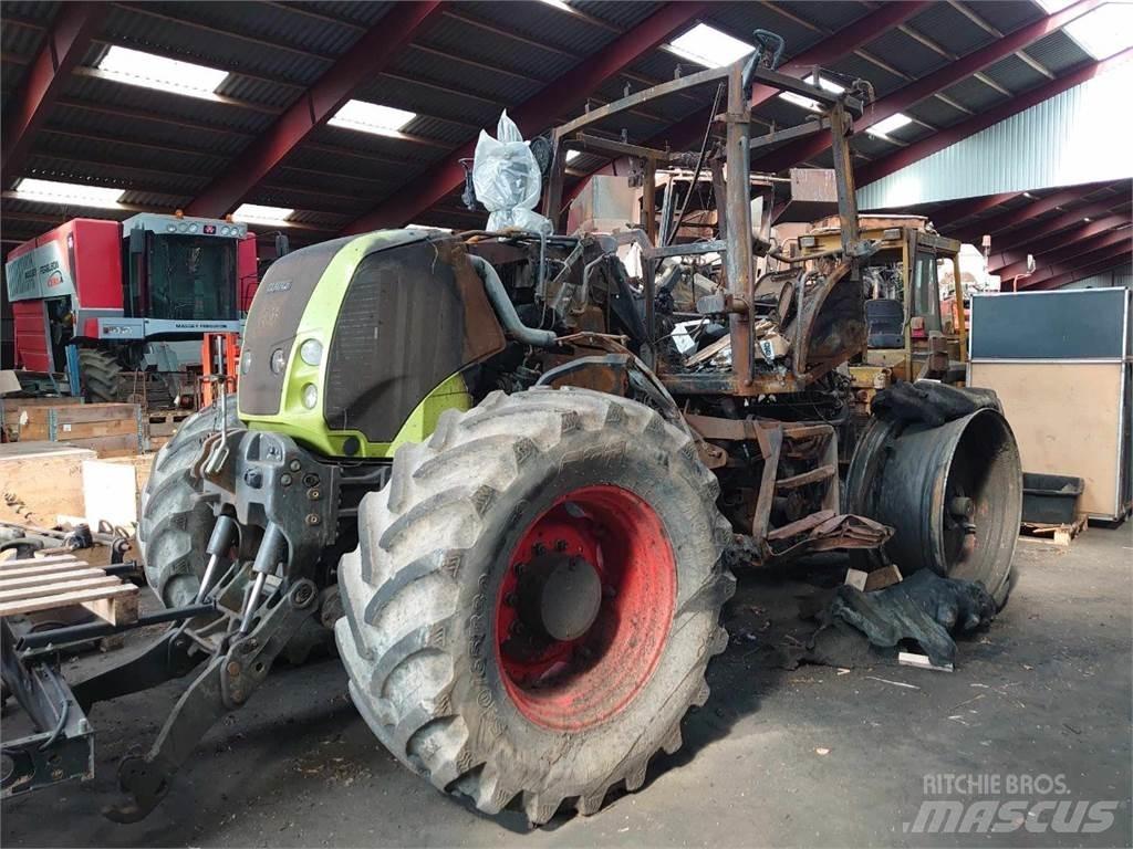 CLAAS Axion 840 Traktoriai