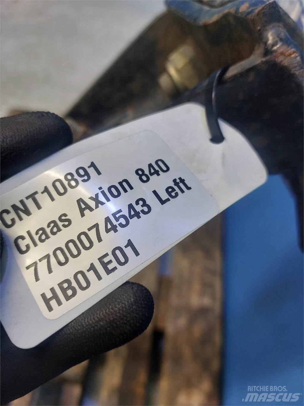 CLAAS Axion 840 Kiti naudoti traktorių priedai