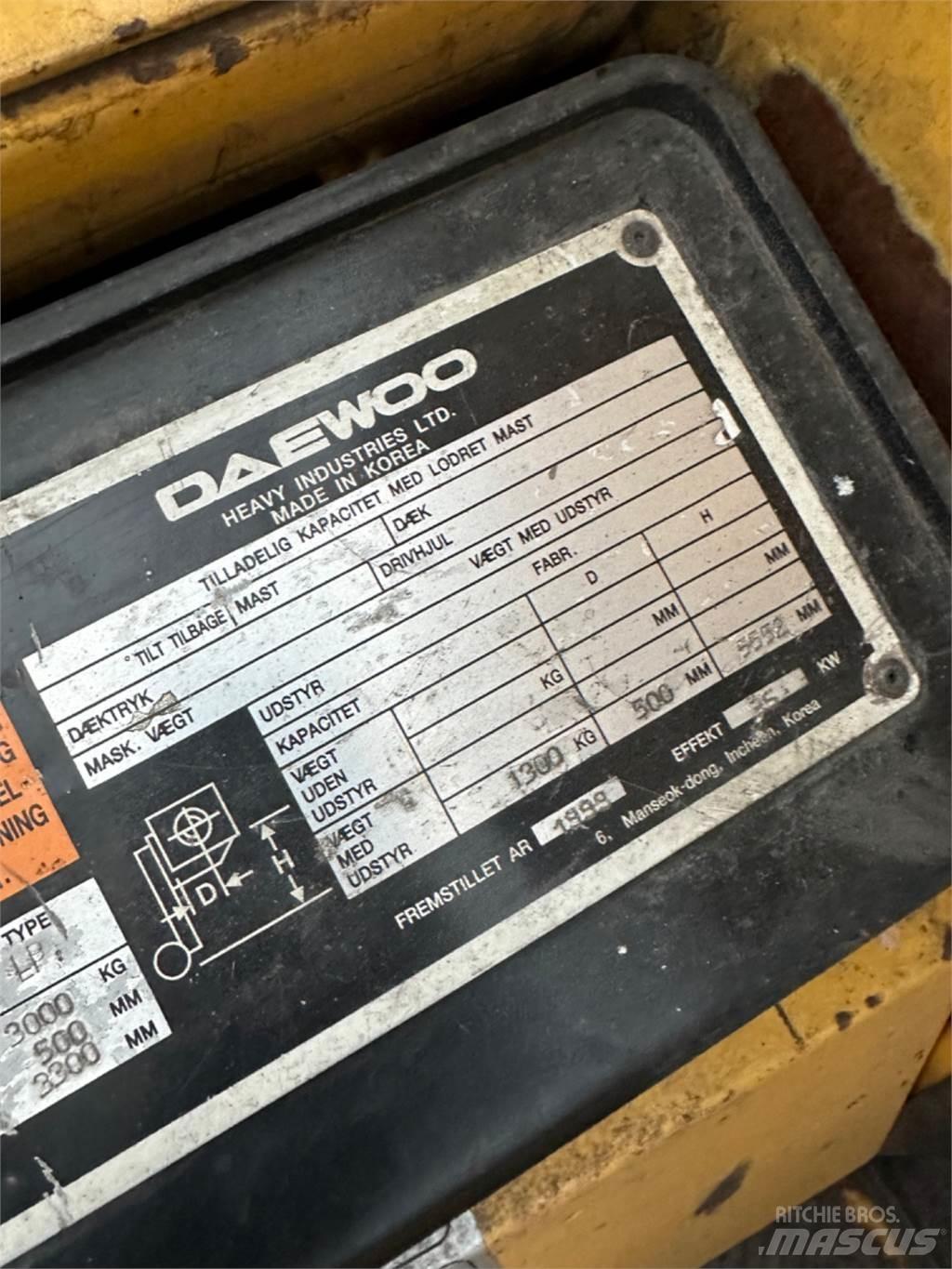 Daewoo G30E LPG (dujiniai) krautuvai