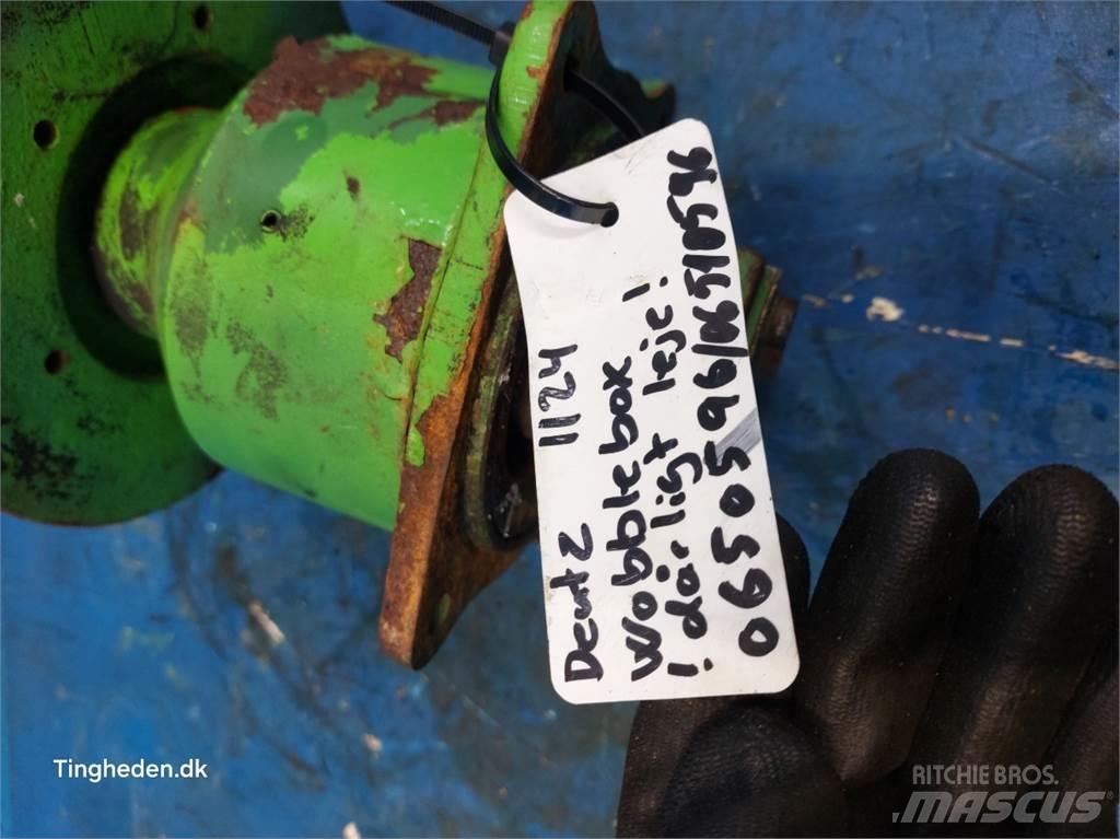 Deutz 1124 Derliaus nuėmimo kombainų priedai