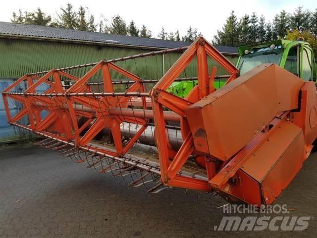 Deutz-Fahr 14 Derliaus nuėmimo kombainų priedai