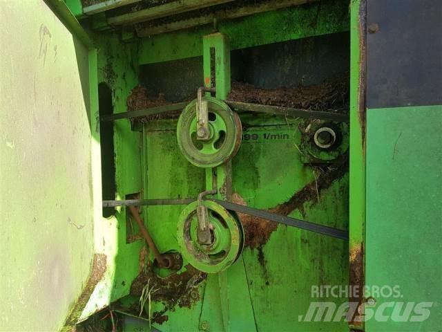 Deutz-Fahr M2680 Derliaus nuėmimo kombainų priedai