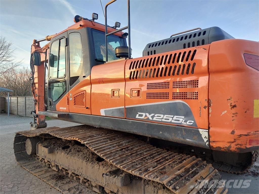 Doosan DX255LC-5 Vikšriniai ekskavatoriai