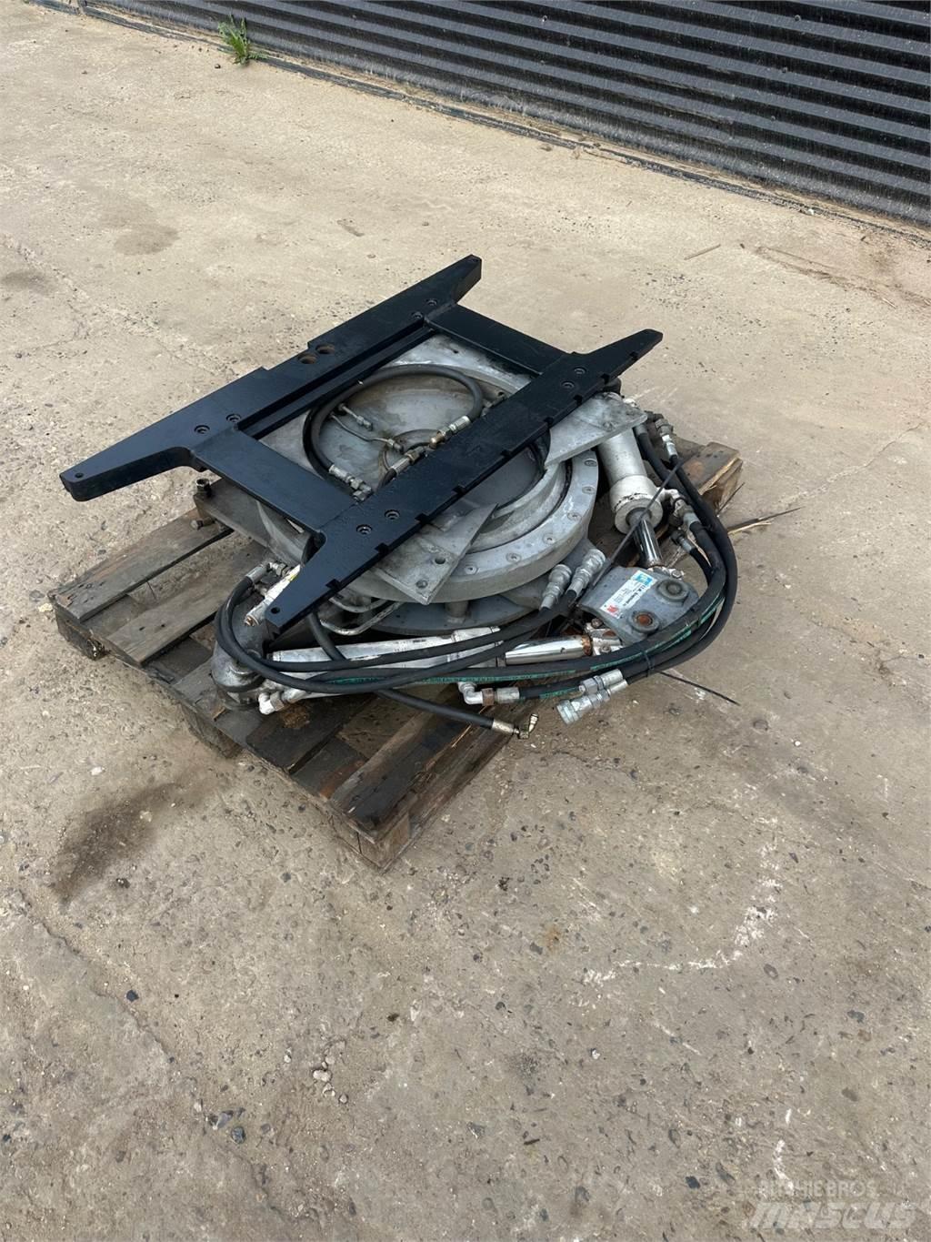 Elm 180’ vender Suktuvai