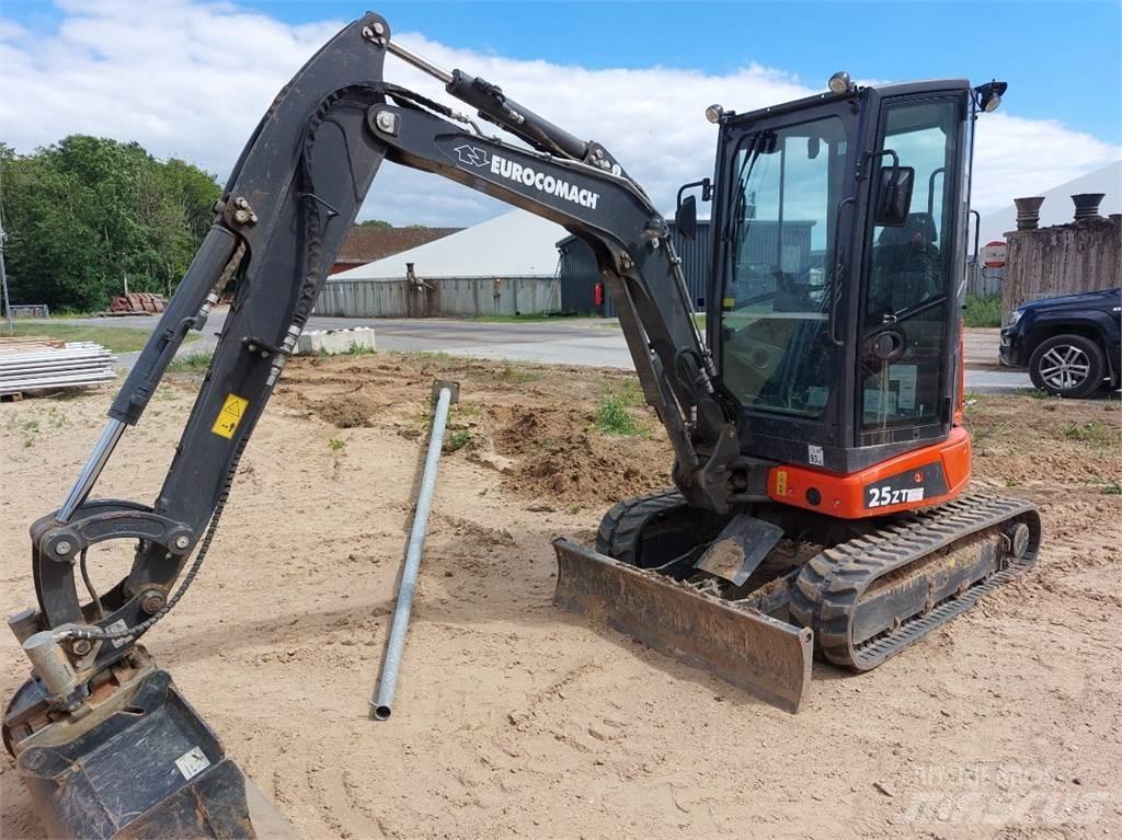 Eurocomach 25ZT Mini ekskavatoriai < 7 t
