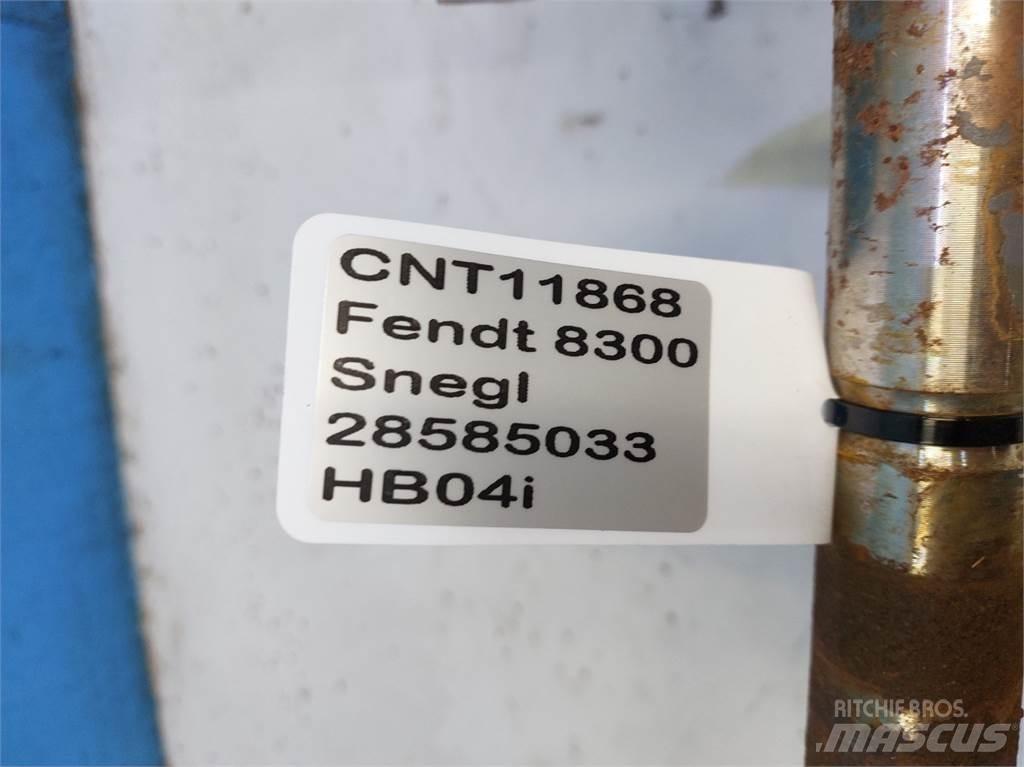 Fendt 8300 Derliaus nuėmimo kombainų priedai