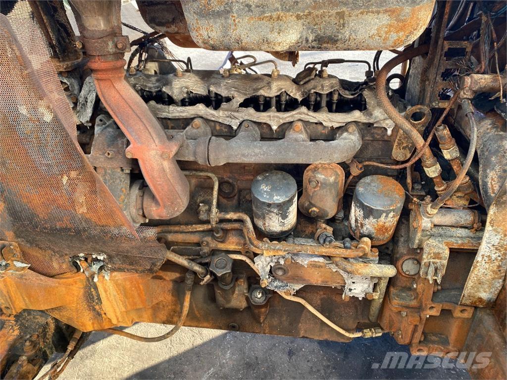 Fiat F130 Traktoriai