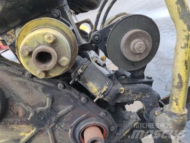 Ford 2715E Varikliai