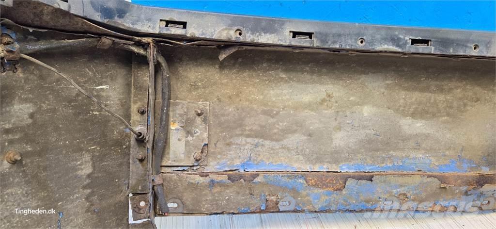 Ford 4610 Kiti naudoti traktorių priedai