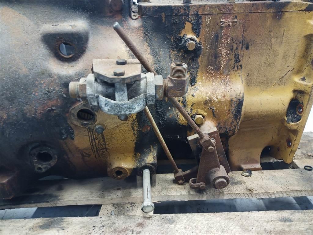 Ford 655D Transmisijos