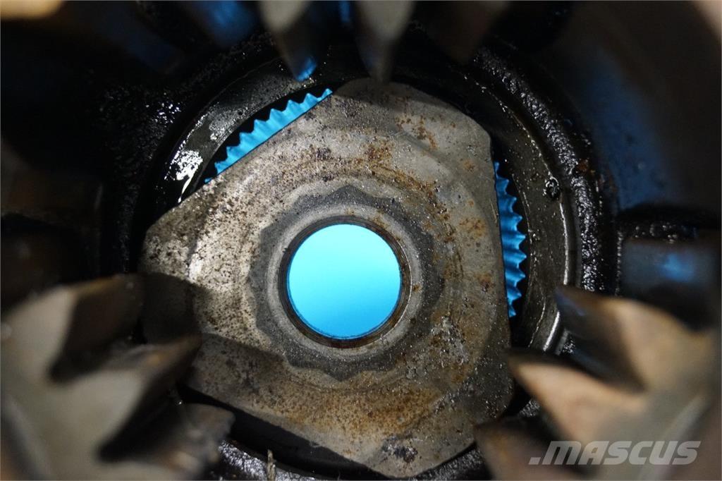 Ford 6610 Kiti naudoti traktorių priedai