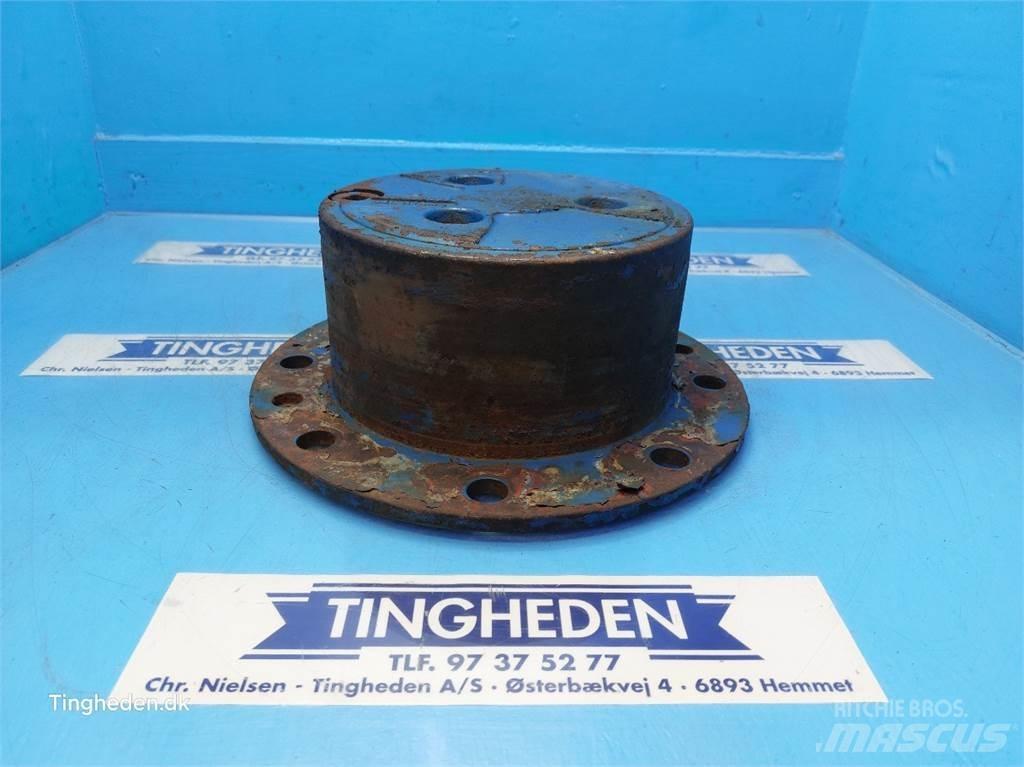 Ford 6610 Kiti naudoti traktorių priedai