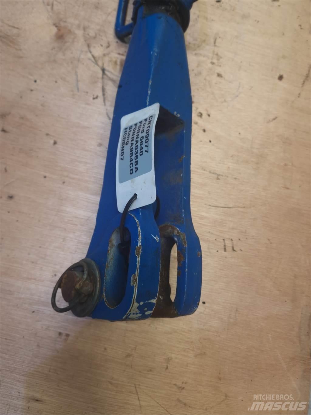 Ford 6640 Kiti naudoti traktorių priedai
