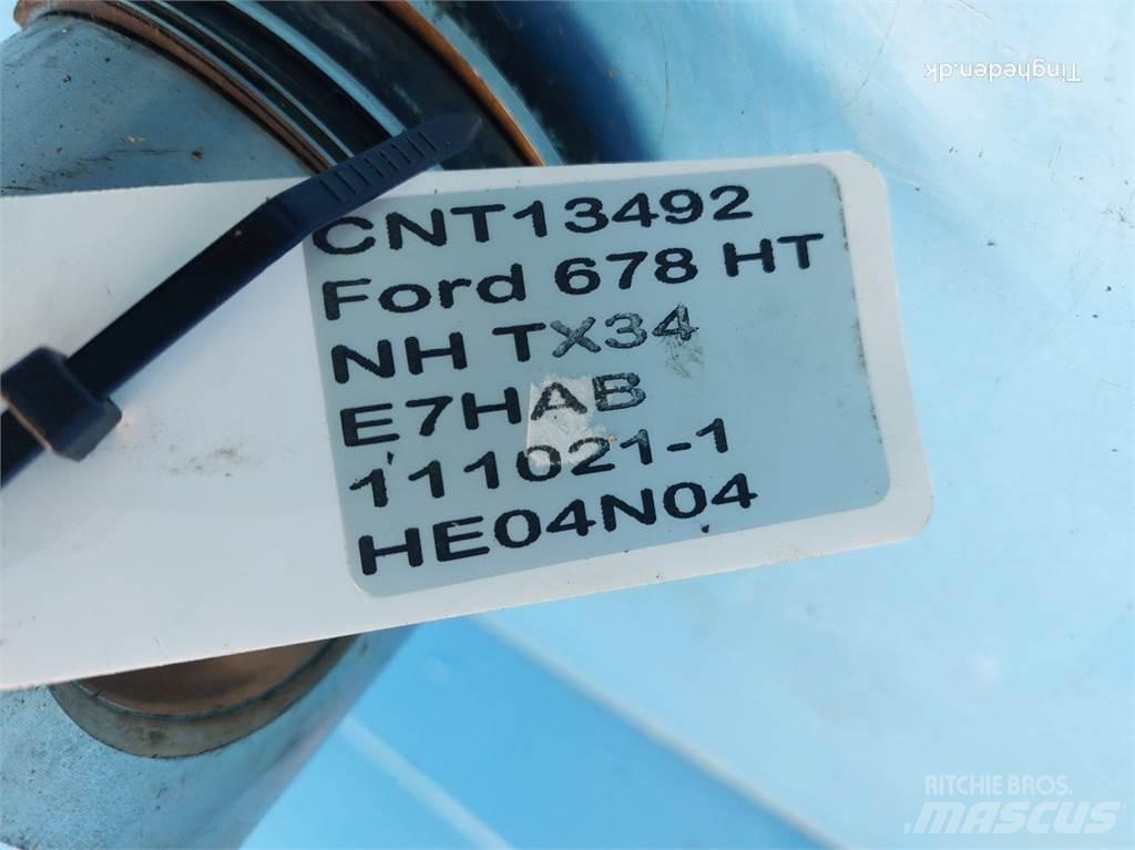 Ford 678 HT Varikliai