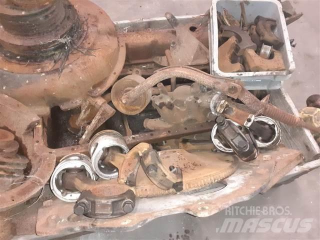 Ford 678HTA Varikliai