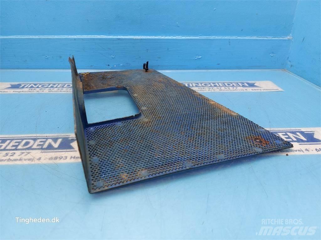 Ford 7700 Kiti naudoti traktorių priedai