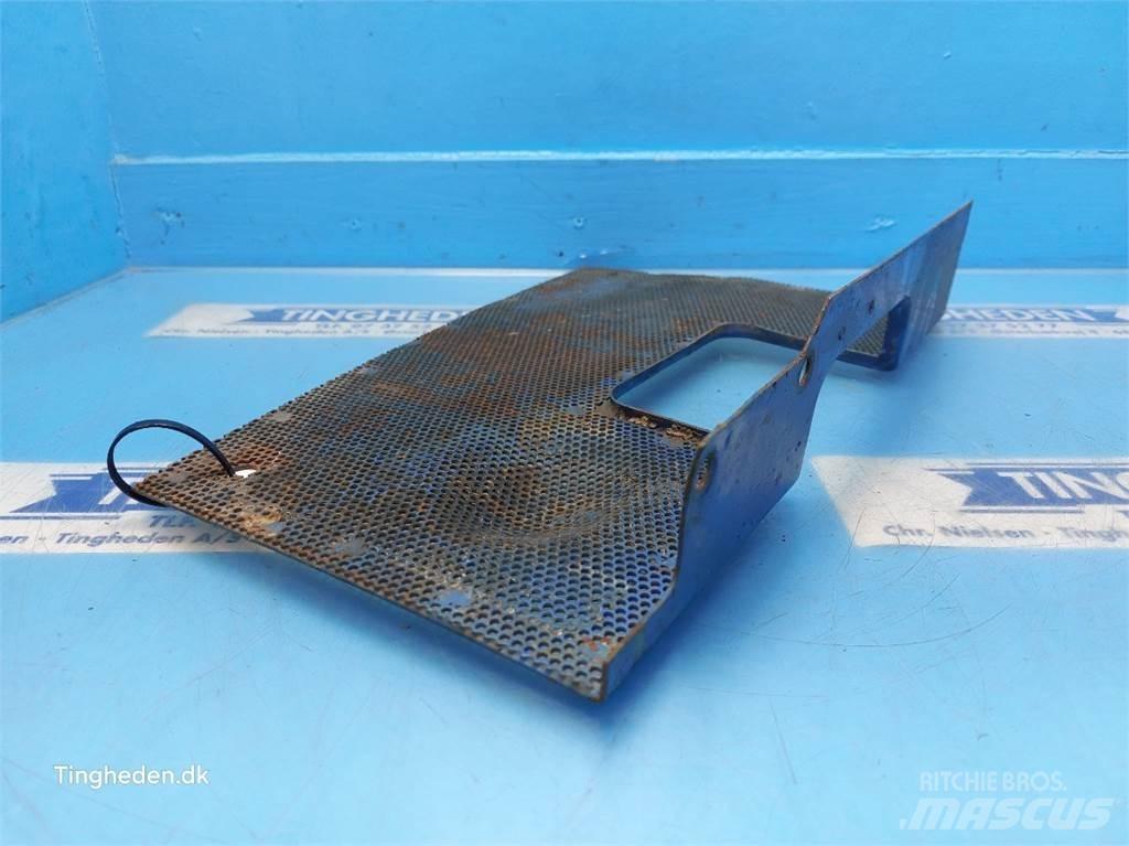 Ford 7700 Kiti naudoti traktorių priedai
