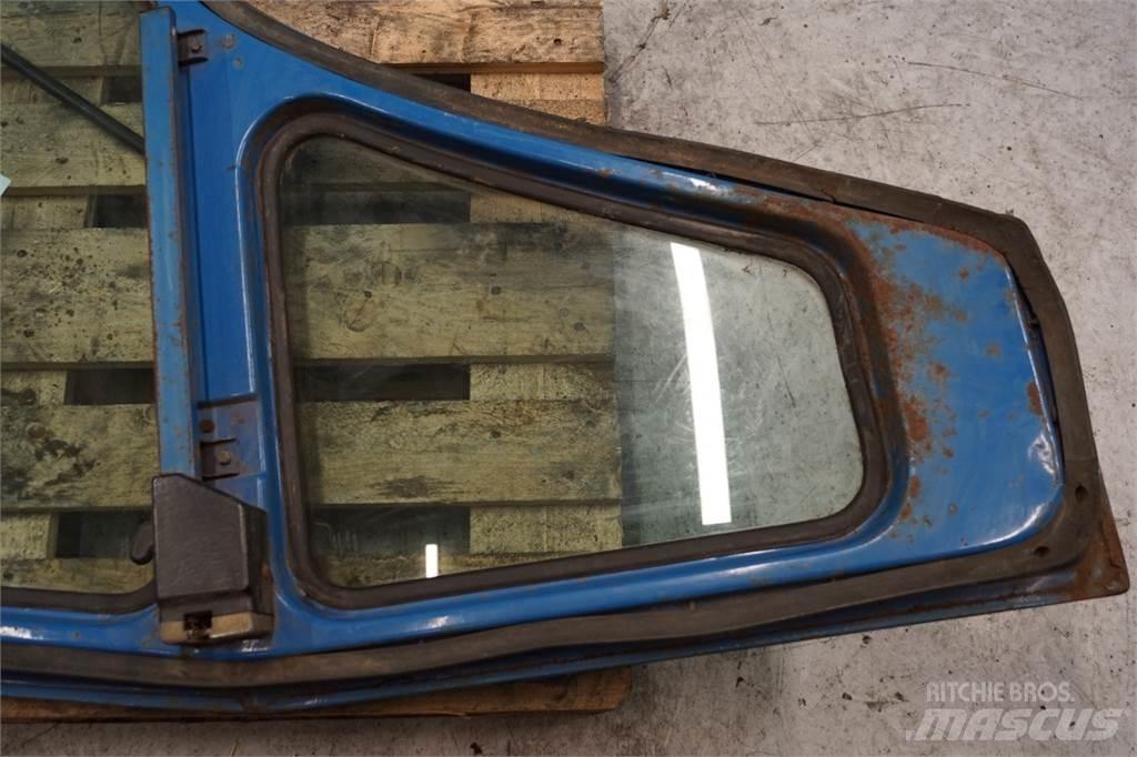 Ford 7710 Kabinos