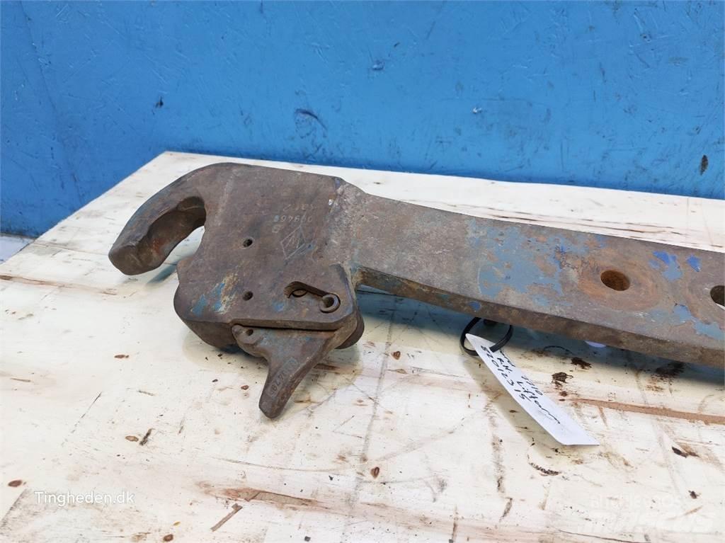 Ford 7710 Kiti naudoti traktorių priedai