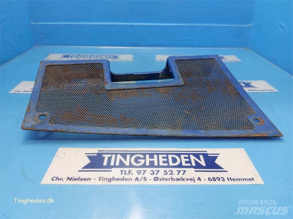 Ford 7710 Kiti naudoti traktorių priedai