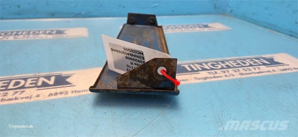 Ford 7710 Kiti naudoti traktorių priedai