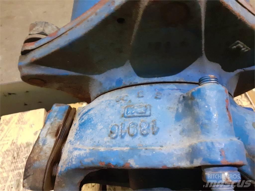 Ford 7740 Kiti naudoti traktorių priedai