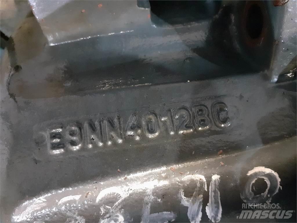 Ford 7840 Kiti naudoti traktorių priedai