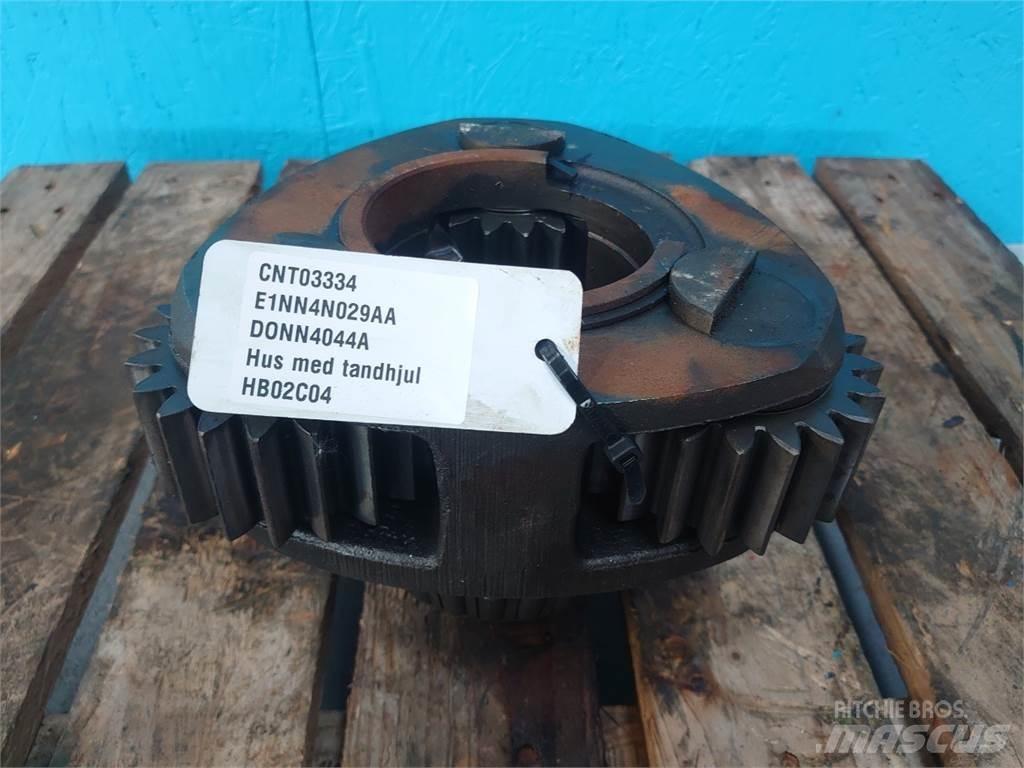 Ford 8210 Kiti naudoti traktorių priedai