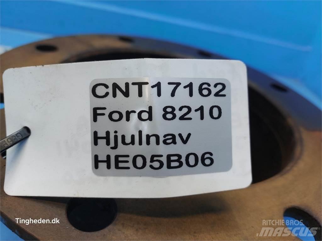 Ford 8210 Kiti naudoti traktorių priedai