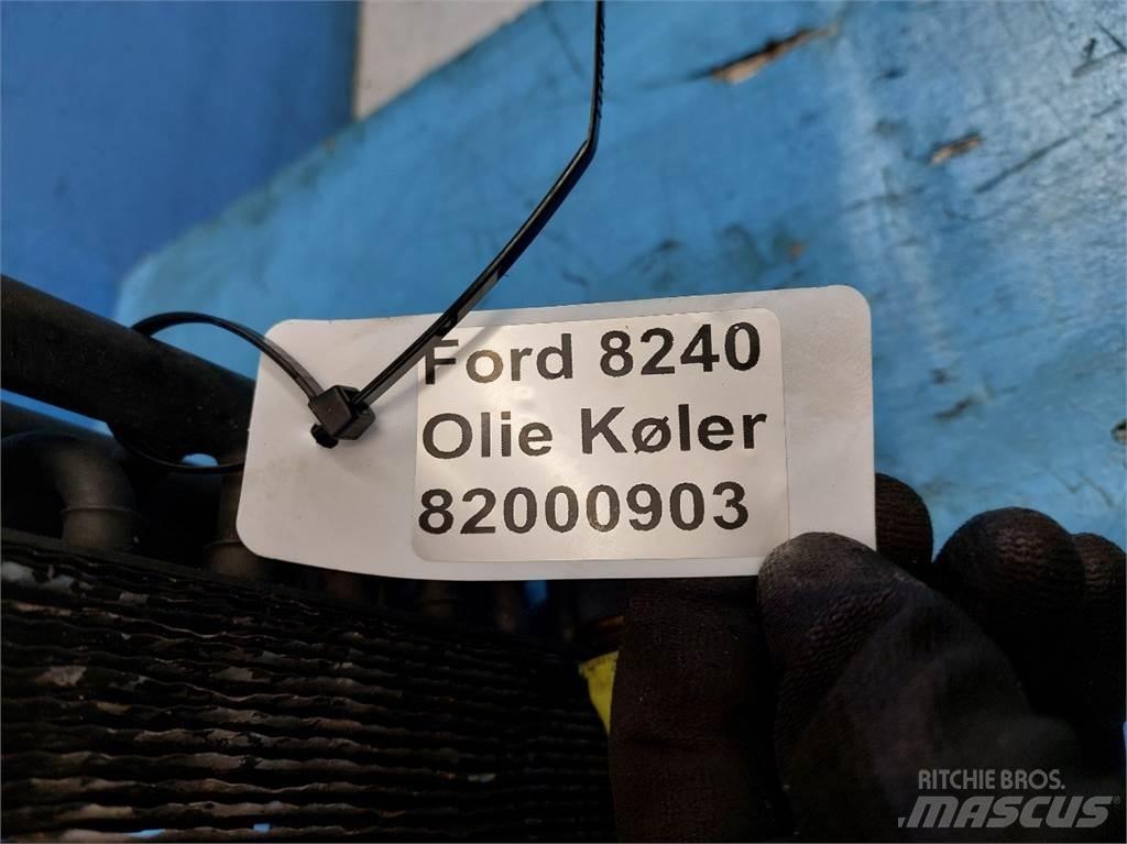 Ford 8240 Radiatoriai