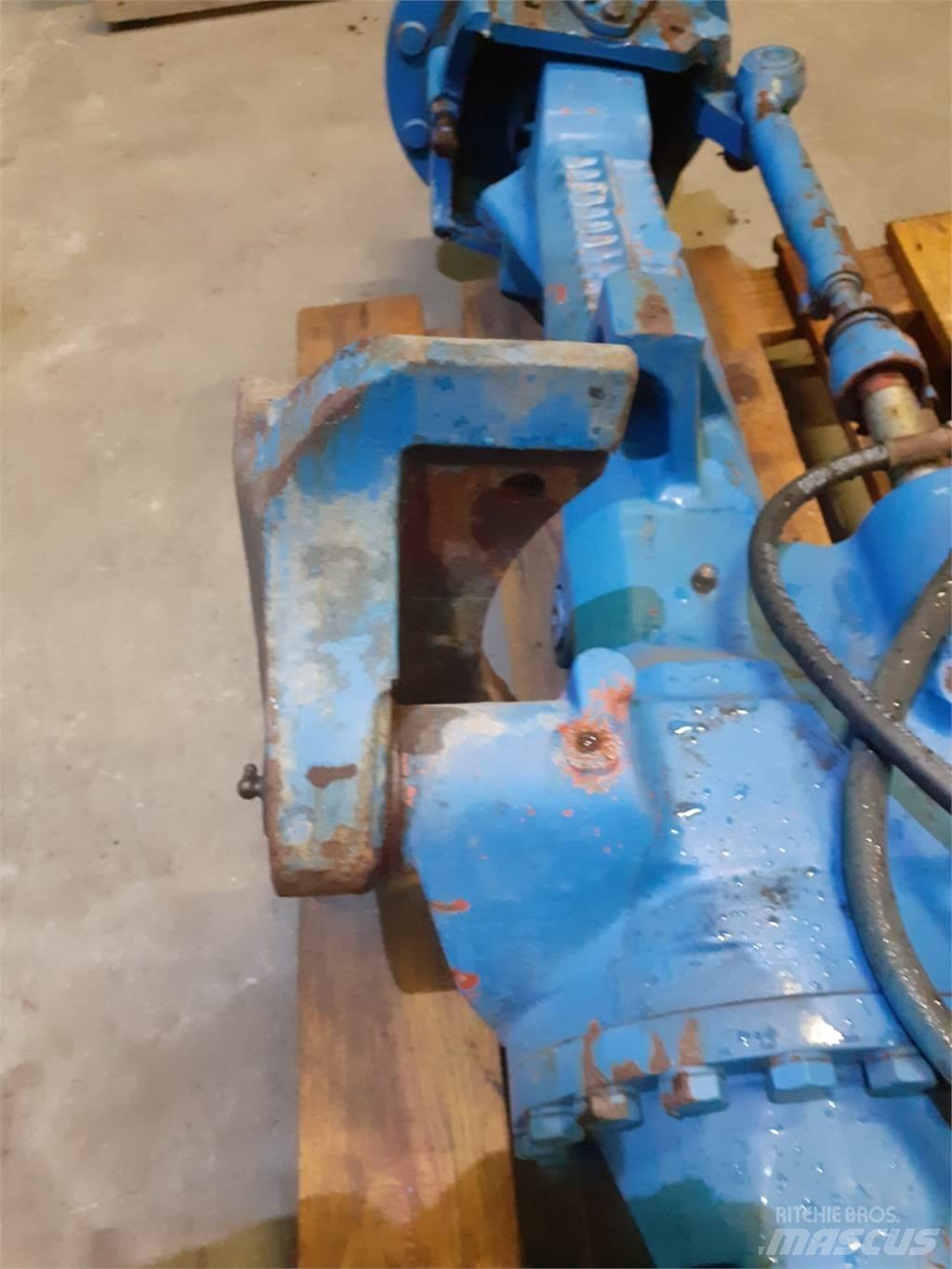 Ford 8630 Kiti naudoti traktorių priedai