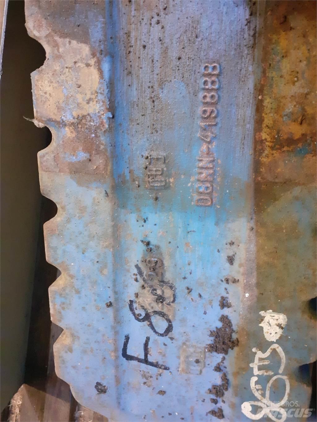 Ford 8630 Kiti naudoti traktorių priedai