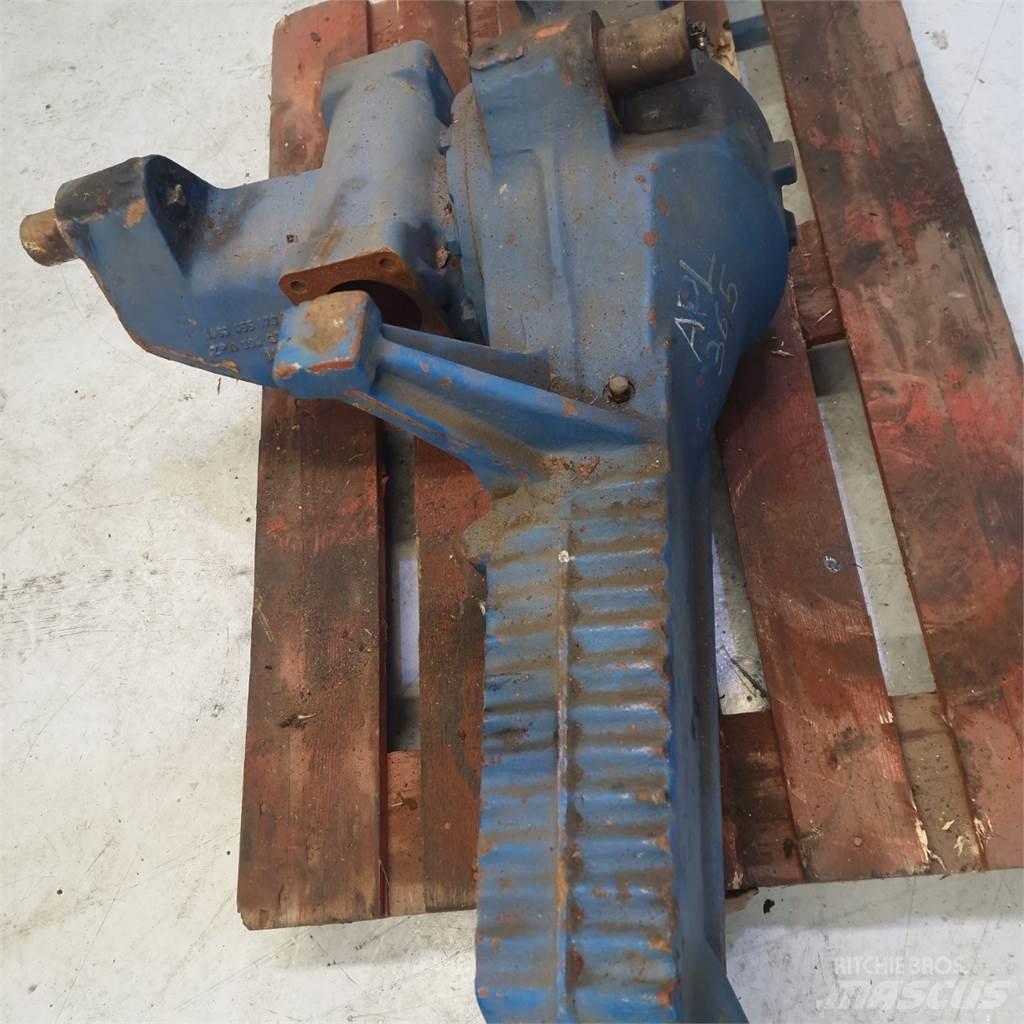 Ford 8630 Kiti naudoti traktorių priedai