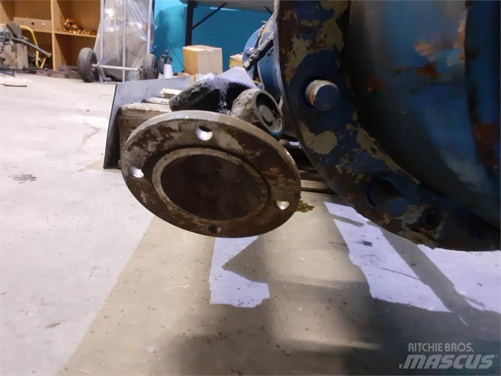 Ford 8730 Kiti naudoti traktorių priedai